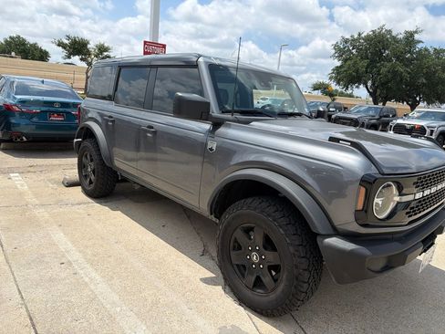 Used 2025 Ford Bronco Big Bend AWD/4WD image 2