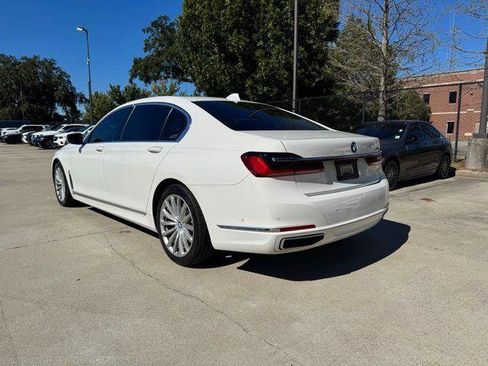 Used 2020 BMW 740i image 20