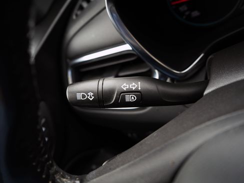 Used 2022 Chevrolet Equinox LT image 23