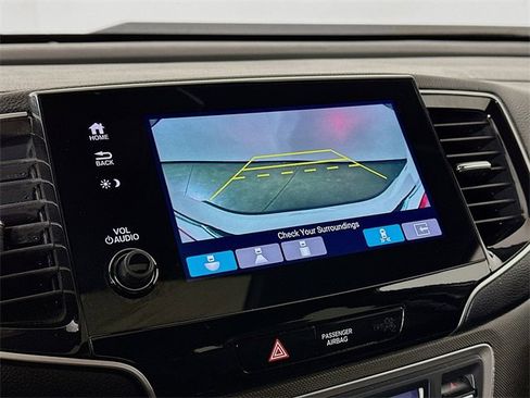 Certified 2022 Honda Passport TrailSport image 13