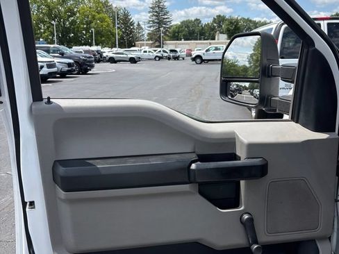 Used 2020 Ford F250 XL AWD/4WD image 17