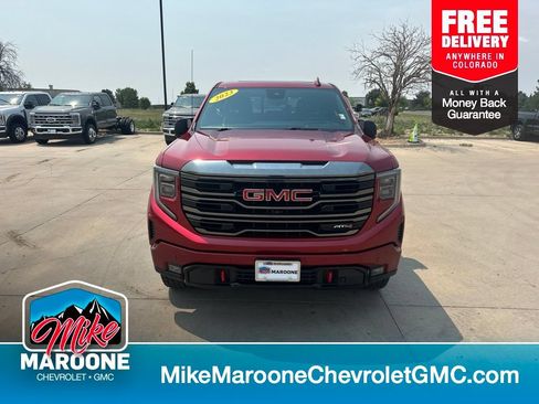 Used 2023 GMC Sierra 1500 AT4 w/ Technology Package AWD/4WD image 1
