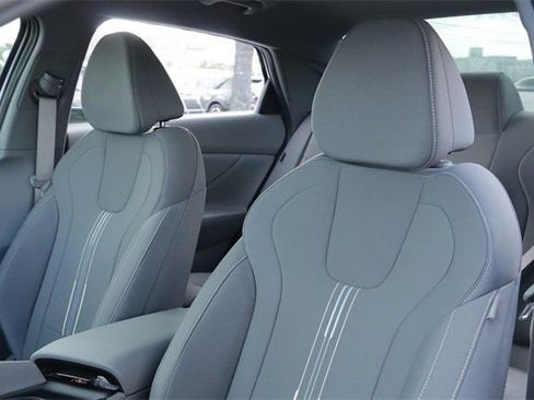 Certified 2026 Hyundai Elantra Sport image 10