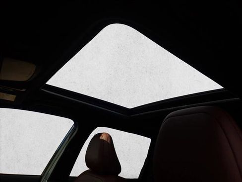 Used 2025 Subaru Forester Touring w/ Popular Package - Touring image 14