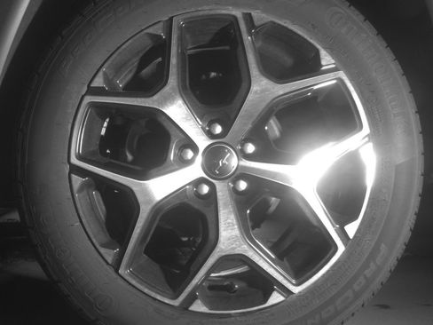 Used 2025 Jeep Compass Limited image 14