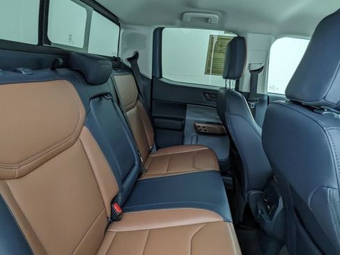 Certified 2023 Ford Maverick Lariat w/ Lariat Luxury Package FWD image 36