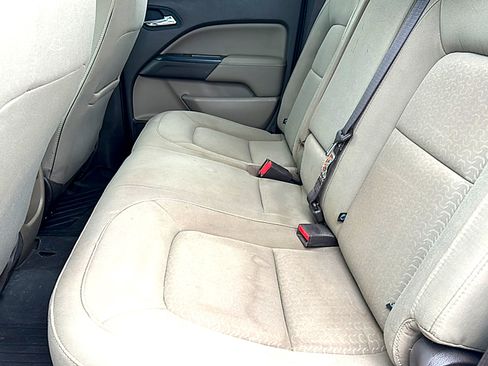 Used 2019 GMC Canyon SLE RWD image 18