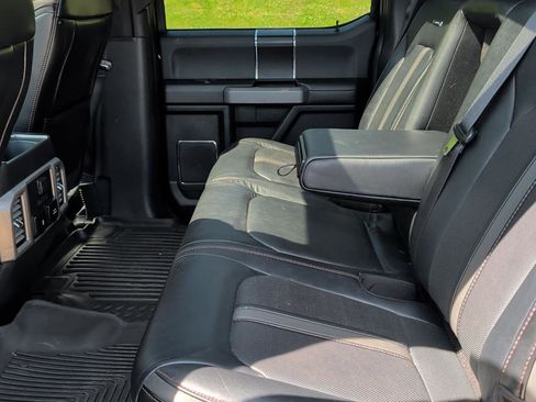 Used 2019 Ford F150 Platinum w/ Equipment Group 701A Luxury AWD/4WD image 23