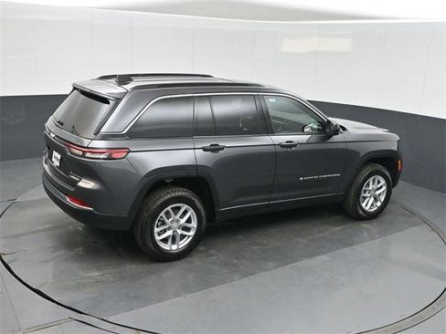 New 2025 Jeep Grand Cherokee Laredo X image 30