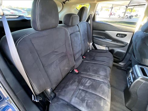 Used 2019 Nissan Murano S image 19