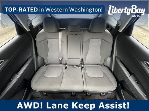 Used 2024 Kia Sportage LX image 17