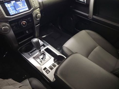 Used 2019 Toyota 4Runner SR5 Premium image 48