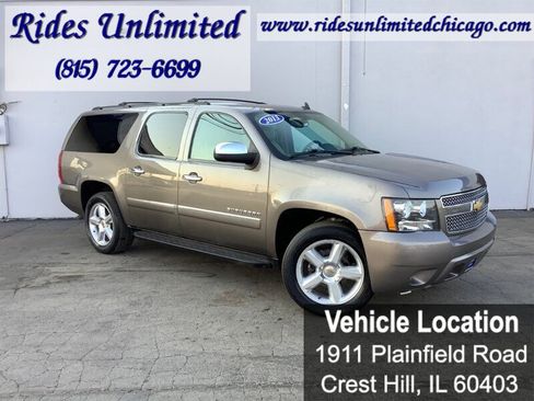 Used 2013 Chevrolet Suburban LTZ image 10
