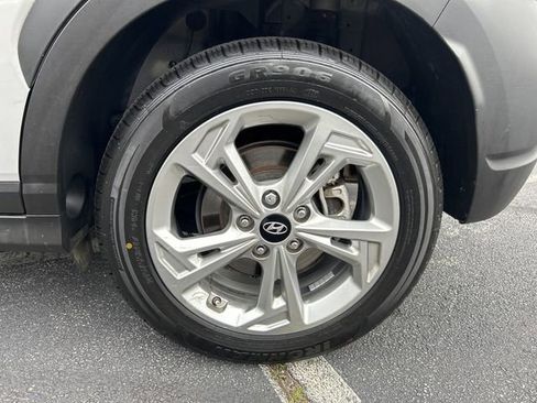 Used 2023 Hyundai Kona SEL w/ Cargo Package image 27