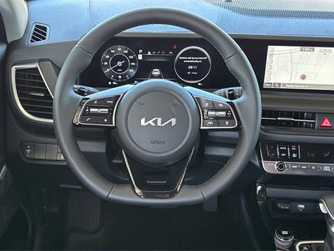 New 2026 Kia Seltos SX image 17