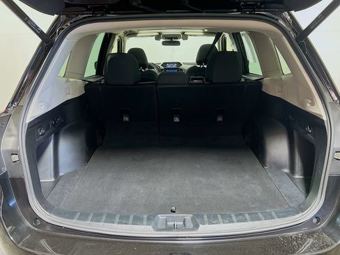 Used 2021 Subaru Forester Premium AWD/4WD image 23