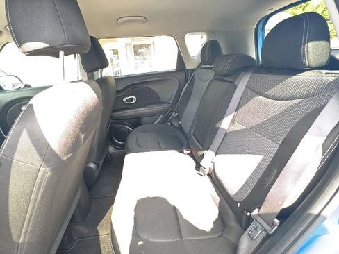 Used 2017 Kia Soul + w/ Designer's Package FWD image 15
