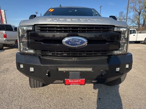 Used 2019 Ford F250 Lariat w/ Lariat Ultimate Package image 7