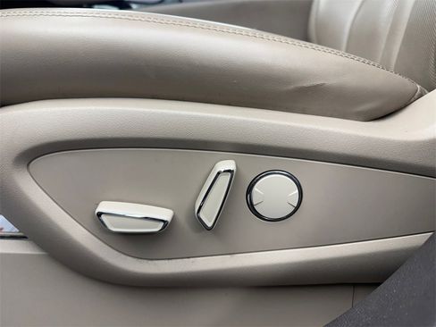 Used 2021 Lincoln Nautilus AWD w/ Equipment Group 101A image 13