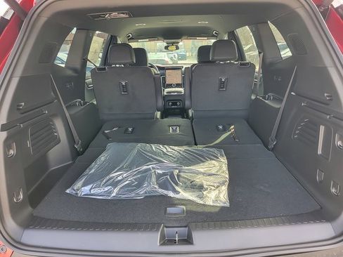 New 2025 GMC Acadia Elevation w/ Elevation Premium Package image 14