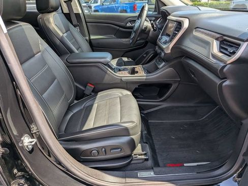 Used 2023 GMC Acadia Denali w/ Denali Ultimate Package FWD image 41