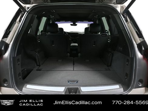 Certified 2022 Cadillac XT6 Premium Luxury w/ Technology Package image 32