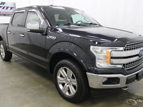 Used 2018 Ford F150 Lariat image 3