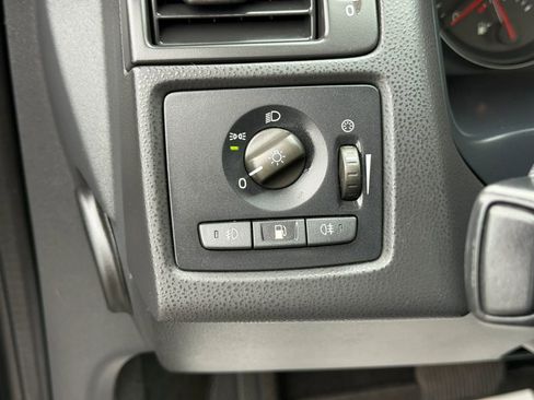 Used 2006 Volvo C70 T5 FWD image 38