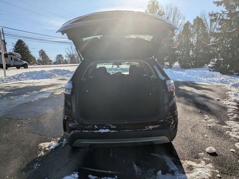Used 2024 Ford Edge SEL image 21