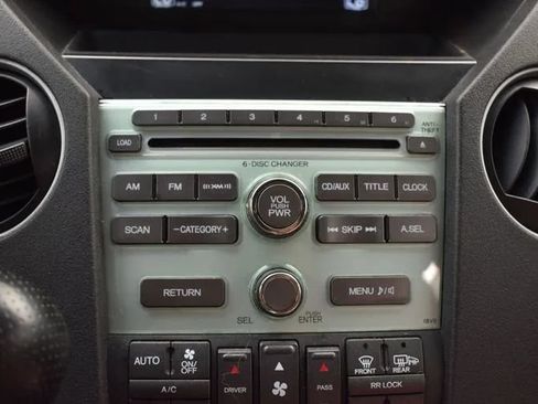 Used 2011 Honda Pilot EX image 27