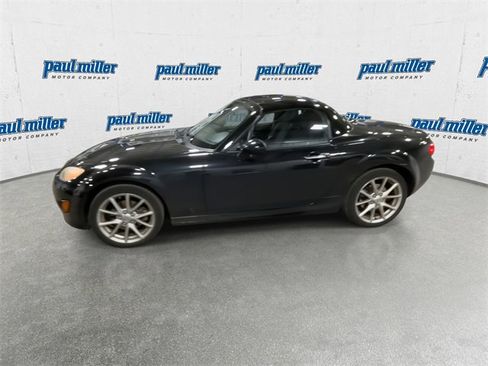 Used 2012 MAZDA MX-5 Miata Touring image 6