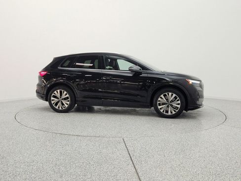 Used 2023 Audi Q4 e-tron Premium Plus w/ Premium Plus RWD image 4