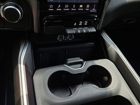 New 2026 RAM 1500 2WD Crew Cab image 18