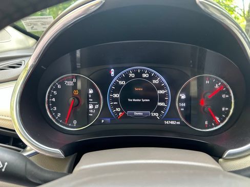 Used 2020 Chevrolet Malibu Premier FWD image 20
