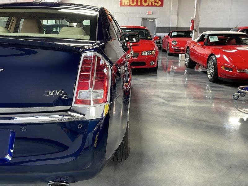 Used 2014 Chrysler 300 C w/ Beats Audio Group AWD/4WD image 11