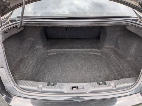 Used 2013 Ford Taurus Limited image 6