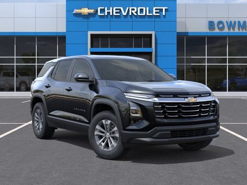 New 2026 Chevrolet Equinox LT w/ Convenience Package II FWD image 8