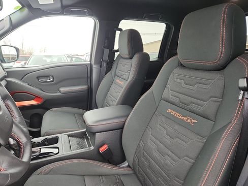 Used 2023 Nissan Frontier PRO-4X w/ Pro Convenience Package image 22