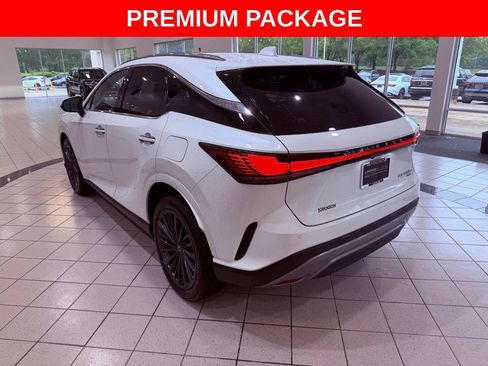 Certified 2026 Lexus RX 450h AWD w/ Convenience Package image 5