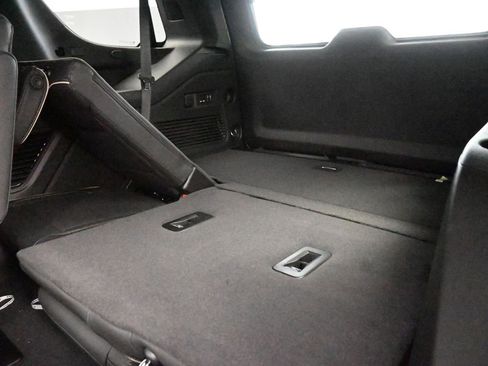 New 2026 Chevrolet Tahoe Premier image 16