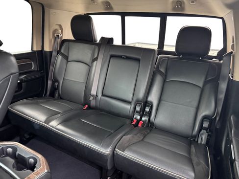 Used 2019 RAM 2500 Laramie image 13