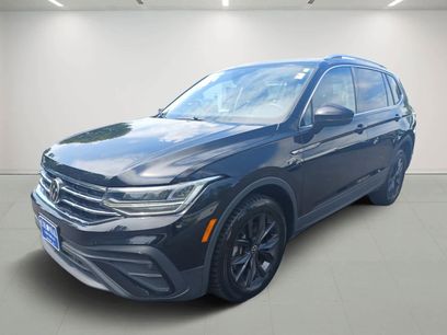 Used 2024 Volkswagen Tiguan SE