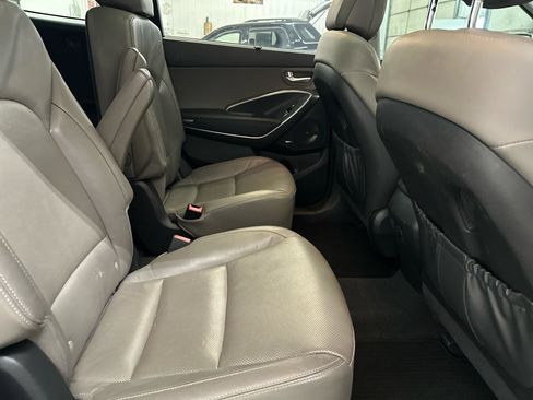 Used 2016 Hyundai Santa Fe Limited w/ Option Group 04 image 43