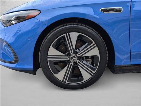 New 2026 Mercedes-Benz CLA 250+ image 10