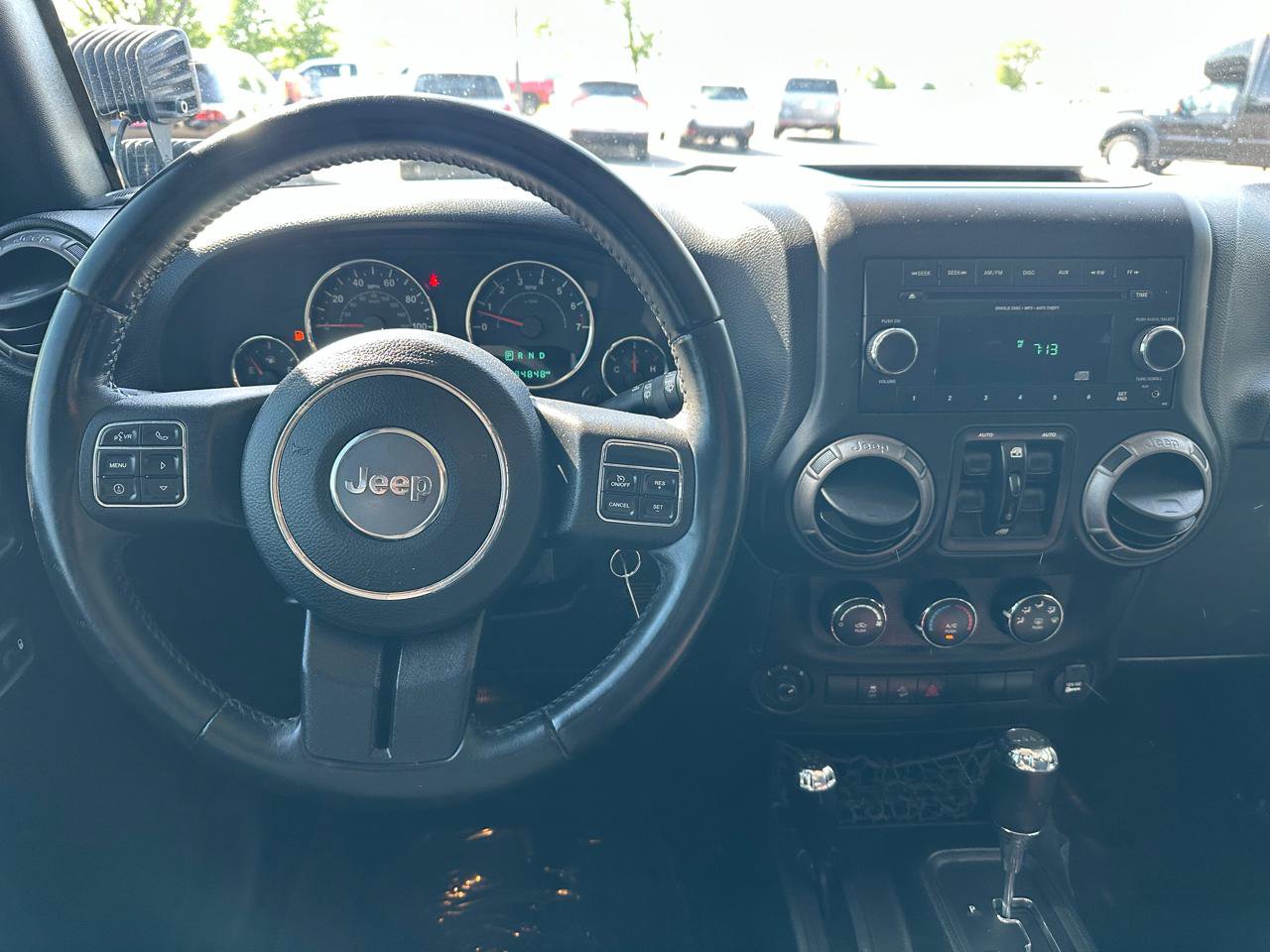 Used 2018 Jeep Wrangler Unlimited Sport S AWD/4WD image 3