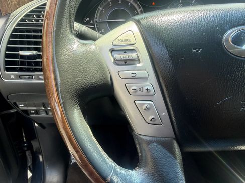 Used 2016 INFINITI QX80 4WD w/ Driver's Assistance Package image 21