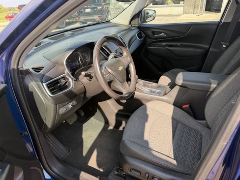 Used 2022 Chevrolet Equinox LT AWD/4WD image 13