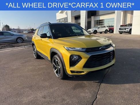 Used 2023 Chevrolet TrailBlazer RS w/ Sun and Liftgate Package image 3