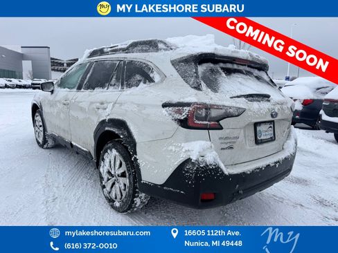 Certified 2024 Subaru Outback Premium image 7