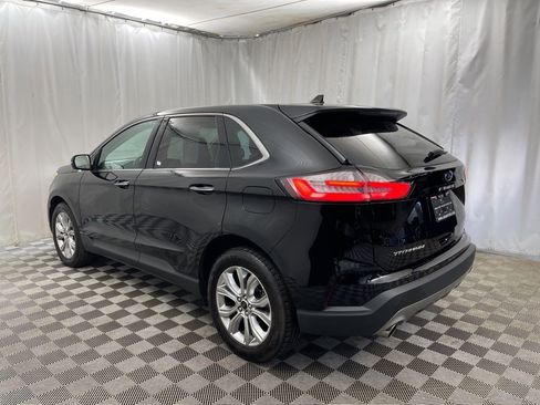 Used 2024 Ford Edge Titanium image 4